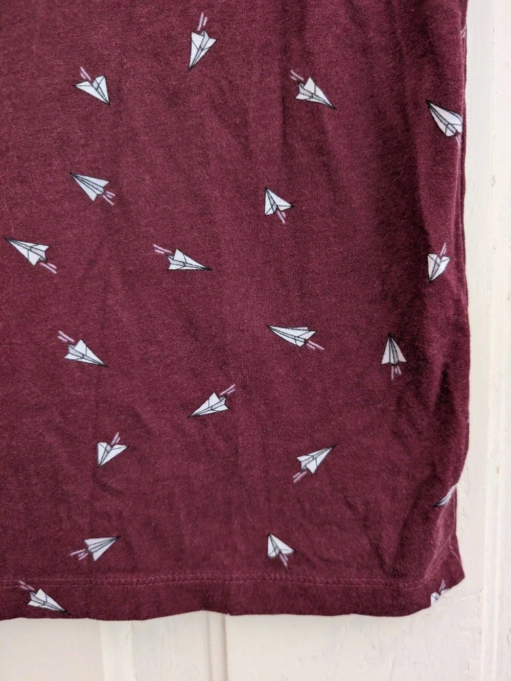 Paper Airplanes Old Navy Kids Maroon SS Tee XL (14-16)